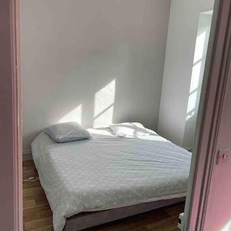 Appartement Avec Parking Proche Cathedrale Bourges Kültér fotó