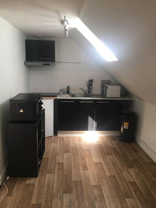 Appartement Avec Parking Proche Cathedrale Bourges Kültér fotó